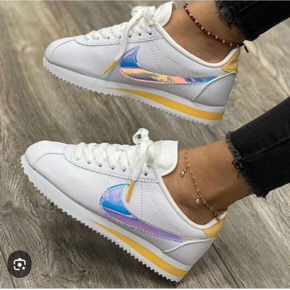 Nike Cortez Iridescent Pearl Butter Yellow Sneakers Sz 9 - Picture 2 of 12
